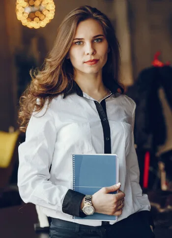 Our Financial Experts The Team  Member Solution. - 黑白体育hanglihua
